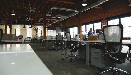 office 594119 1920