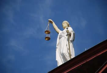 case law 677940 640
