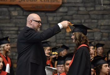 graduation 3058263 640