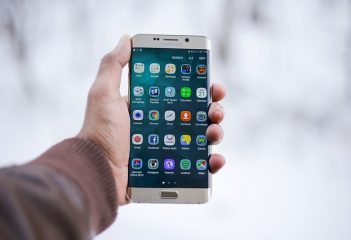 smartphone 1283938 640